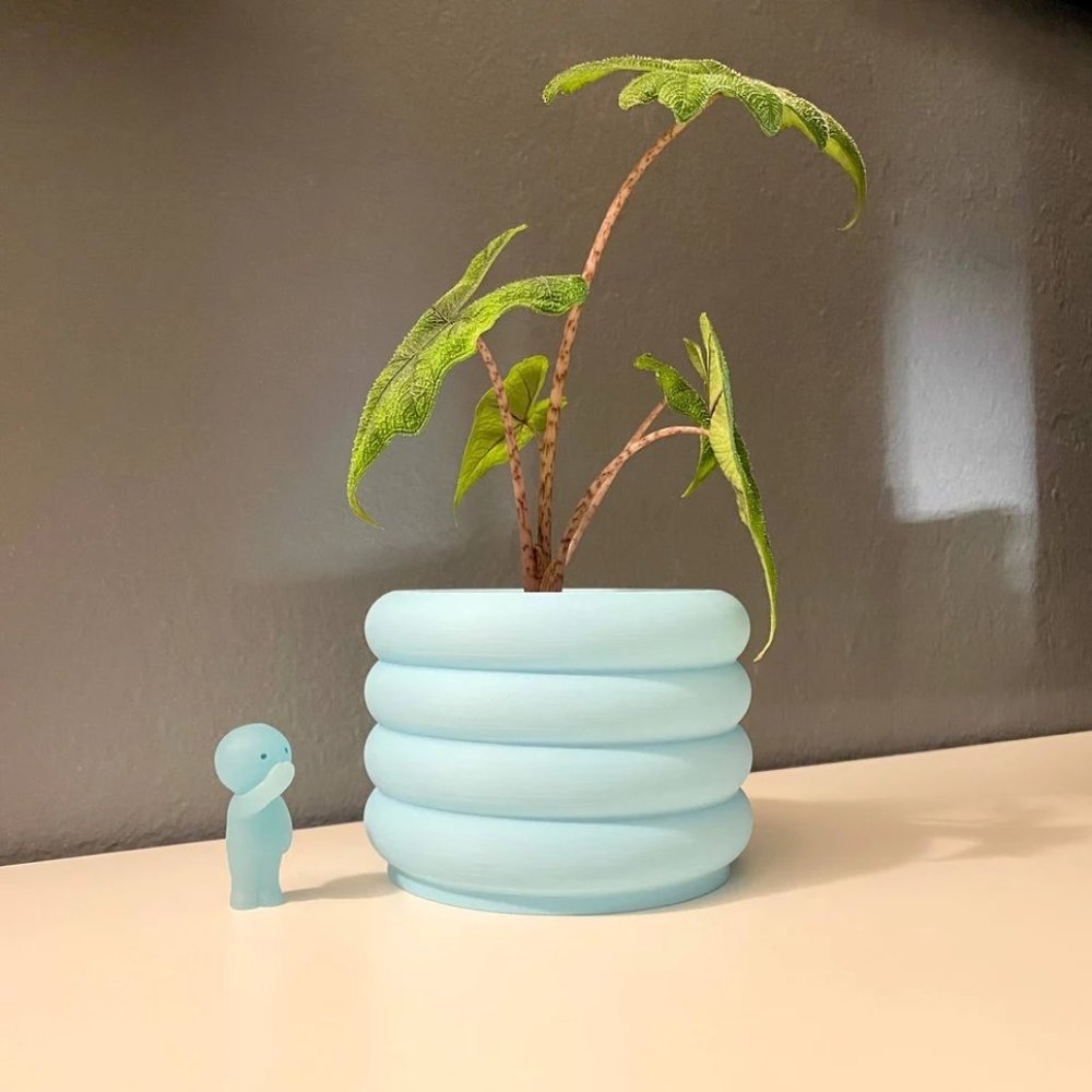 NWOT Bella Blue 3" Bubble Pot